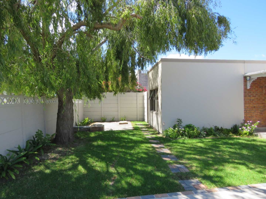 4 Bedroom Property for Sale in Kleinmond Western Cape